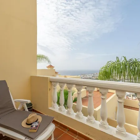 Cozy 2-bedroom In Playa De Amricas * Costa Adeje (Tenerife)