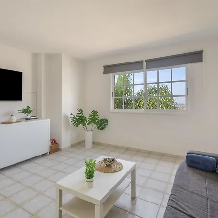 Apartamento Cozy 2-bedroom In Playa De Amricas Costa Adeje (Tenerife)